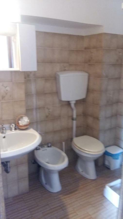 Hotel Rondanino Lanzo dʼIntelvi Εξωτερικό φωτογραφία