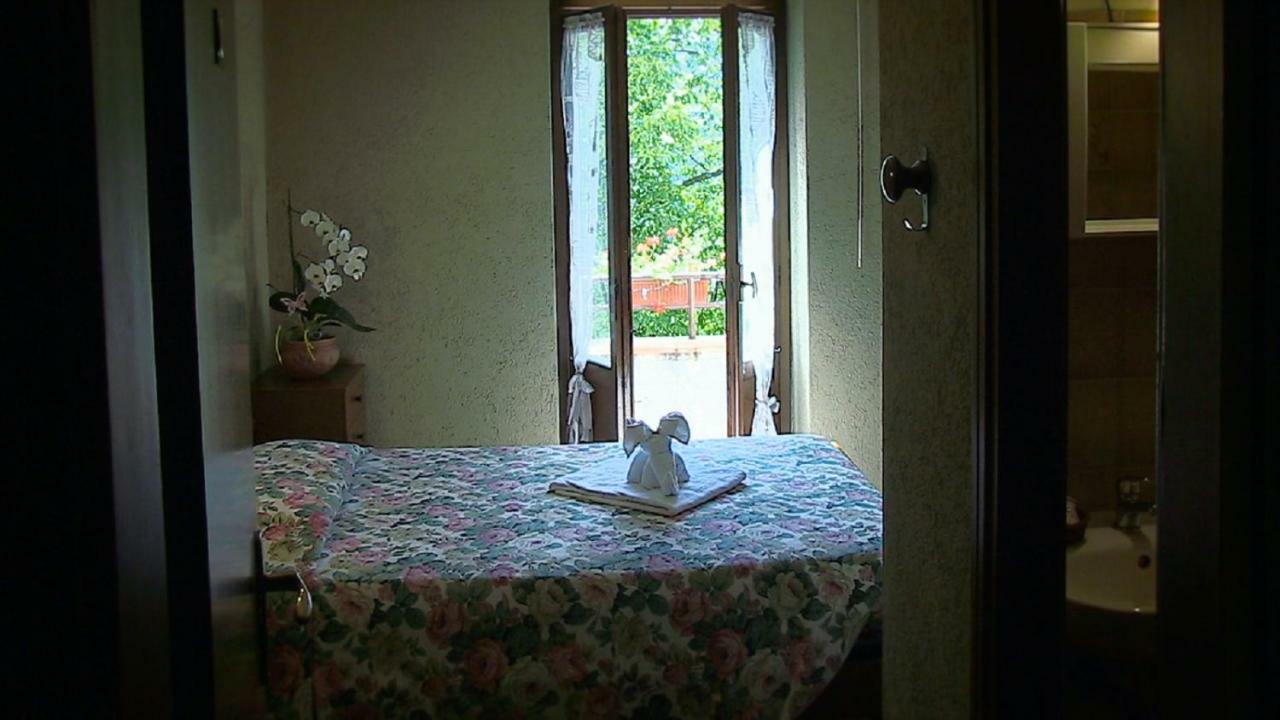 Hotel Rondanino Lanzo dʼIntelvi Εξωτερικό φωτογραφία