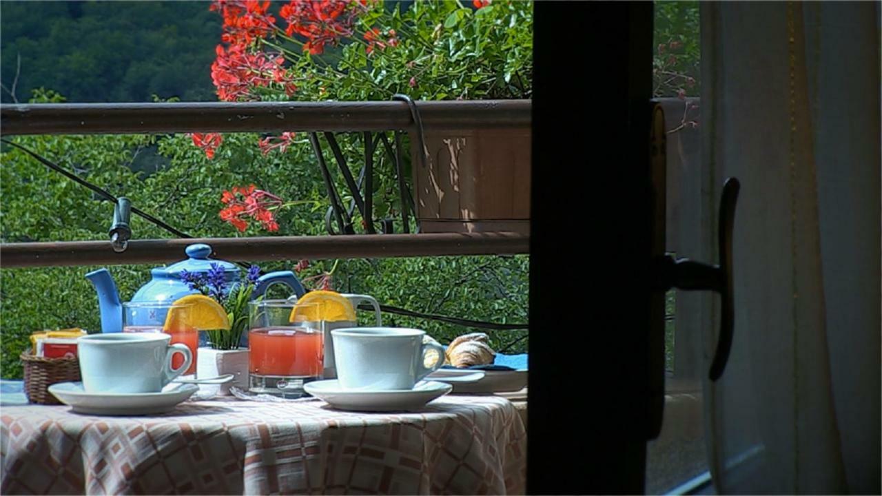 Hotel Rondanino Lanzo dʼIntelvi Εξωτερικό φωτογραφία